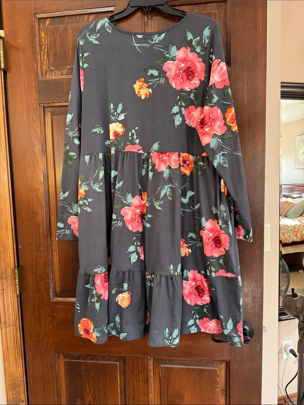 Honeyme Curvy Gray Floral Top with Pastel Pink & Sage Accents - Picture 3 of 3